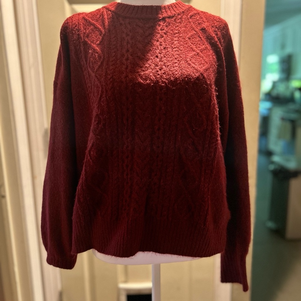 GAP Cable Knit Burgundy Sweater